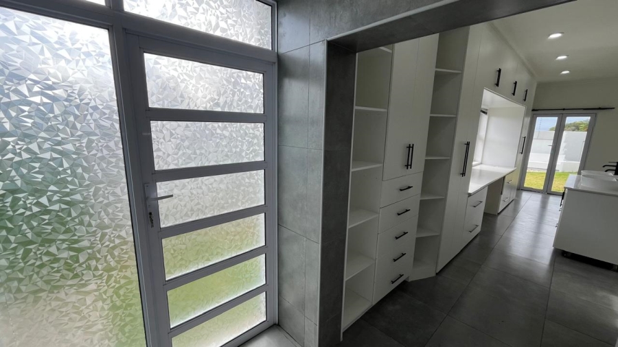 3 Bedroom Property for Sale in Aston Bay Eastern Cape